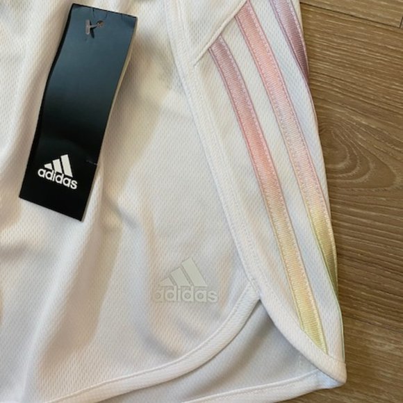 ADIDAS GIRLS BRAND NEW ATHLETIC SHORTS - Picture 2 of 3